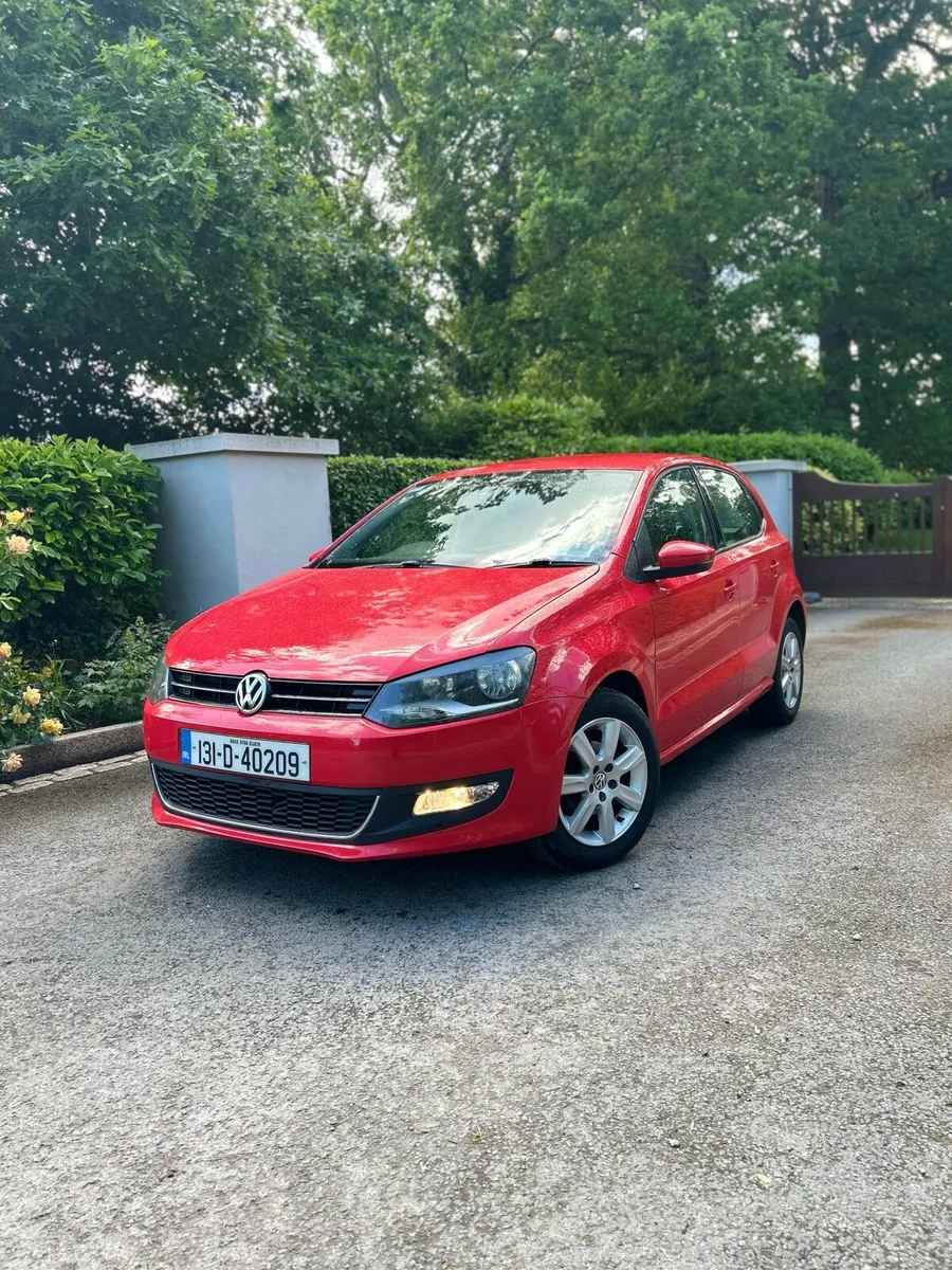 Volkswagen Polo automatic Spotless Car - Image 2