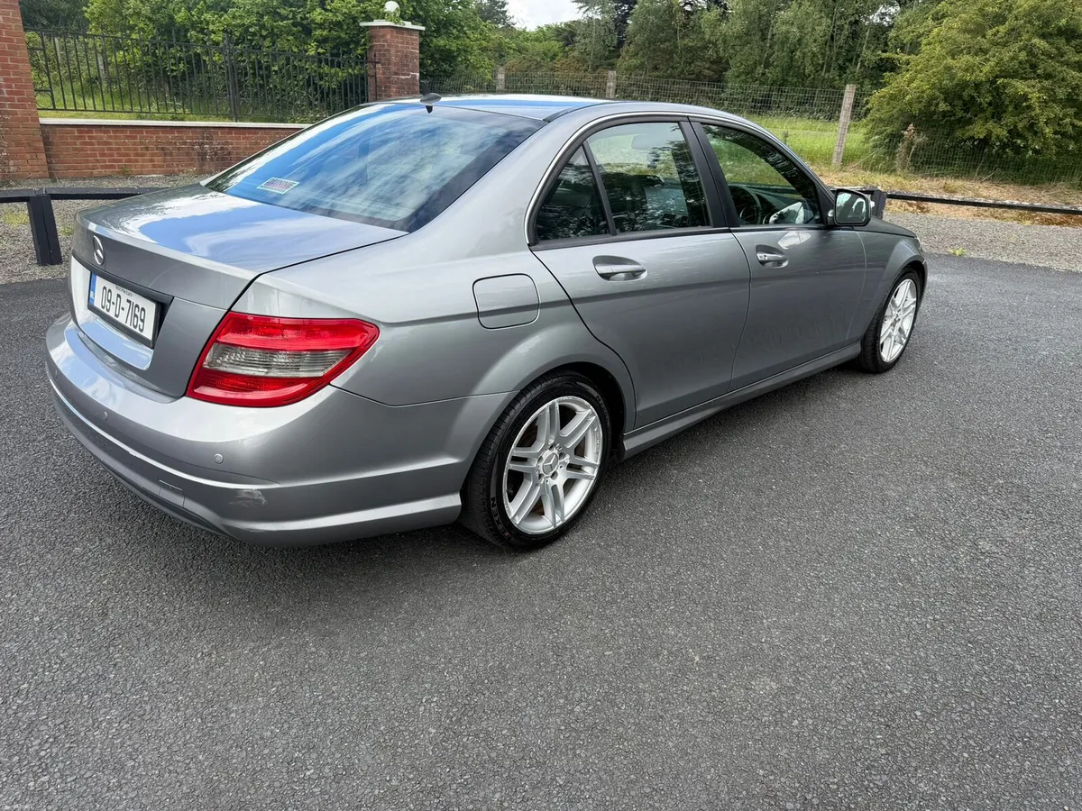 Mercedes C-Class Automatic Low Miles - Image 3
