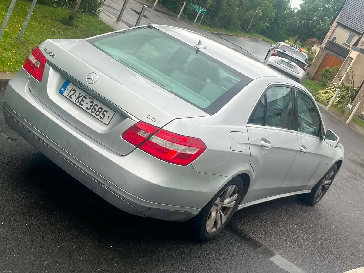 Mercedes E220 CDi - Image 3