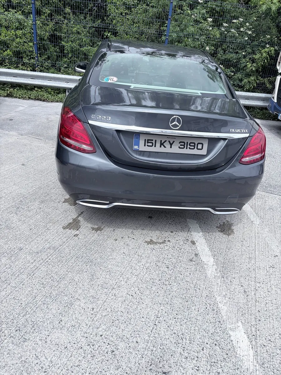151 Mercedes c220 Nct tax €10900 ono - Image 3