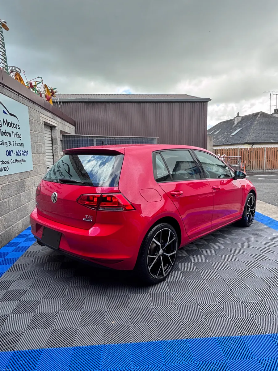 Volkswagen Golf - Image 4