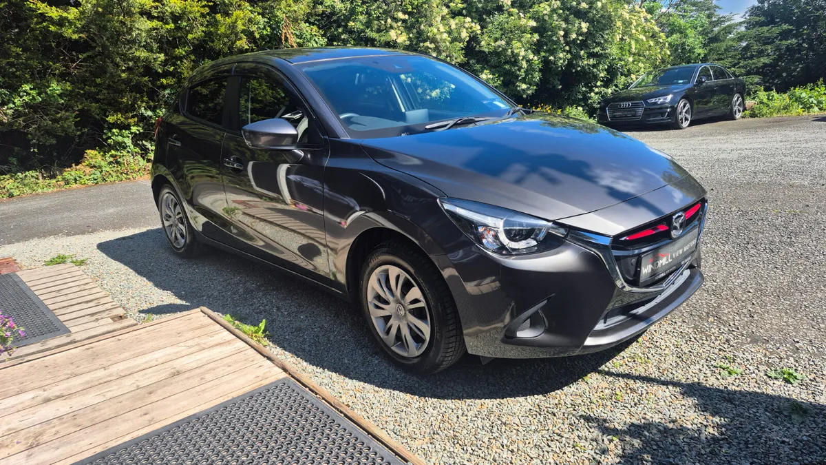 Mazda Demio 1.3 Automatic - Image 2