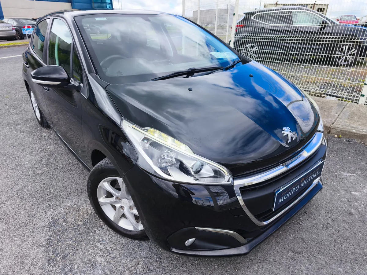 Peugeot 208 2016 1.6 Blue Hdi 75 bhp Active 5dr - Image 4