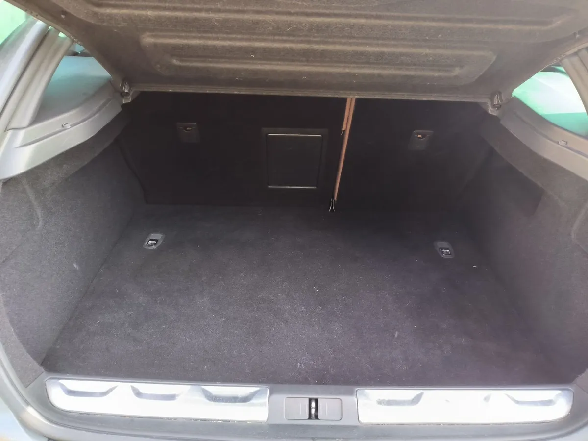 Citroen DS 5 2012 - Image 5