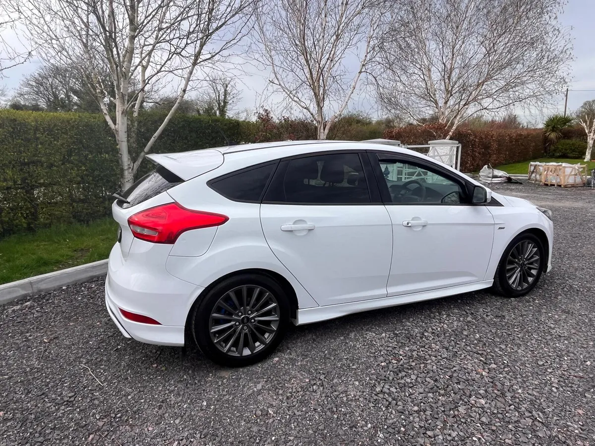 Ford Focus 1.5 TDCI ST - Line NCT 01/27 - Image 2