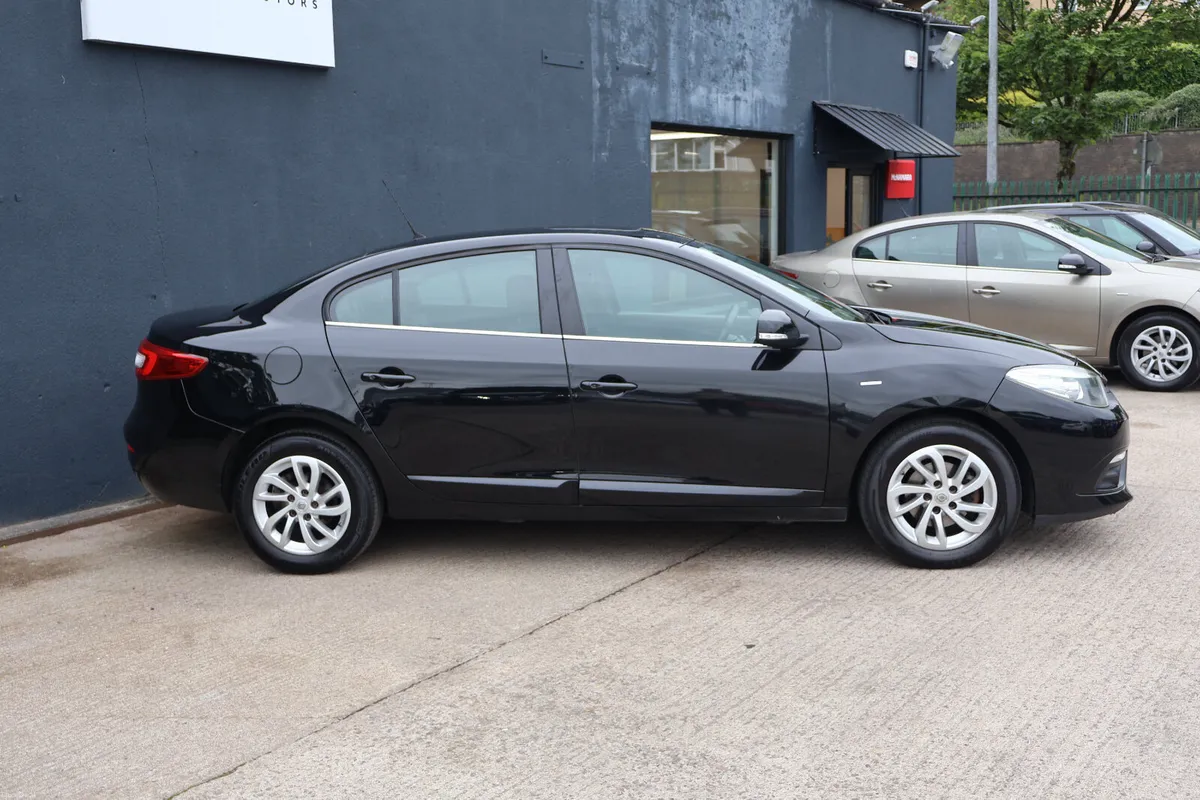 Renault Fluence 2016 - Image 2