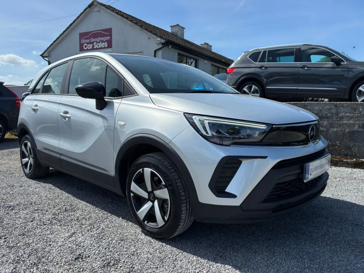 Opel Crossland SC 1.2 - Image 1