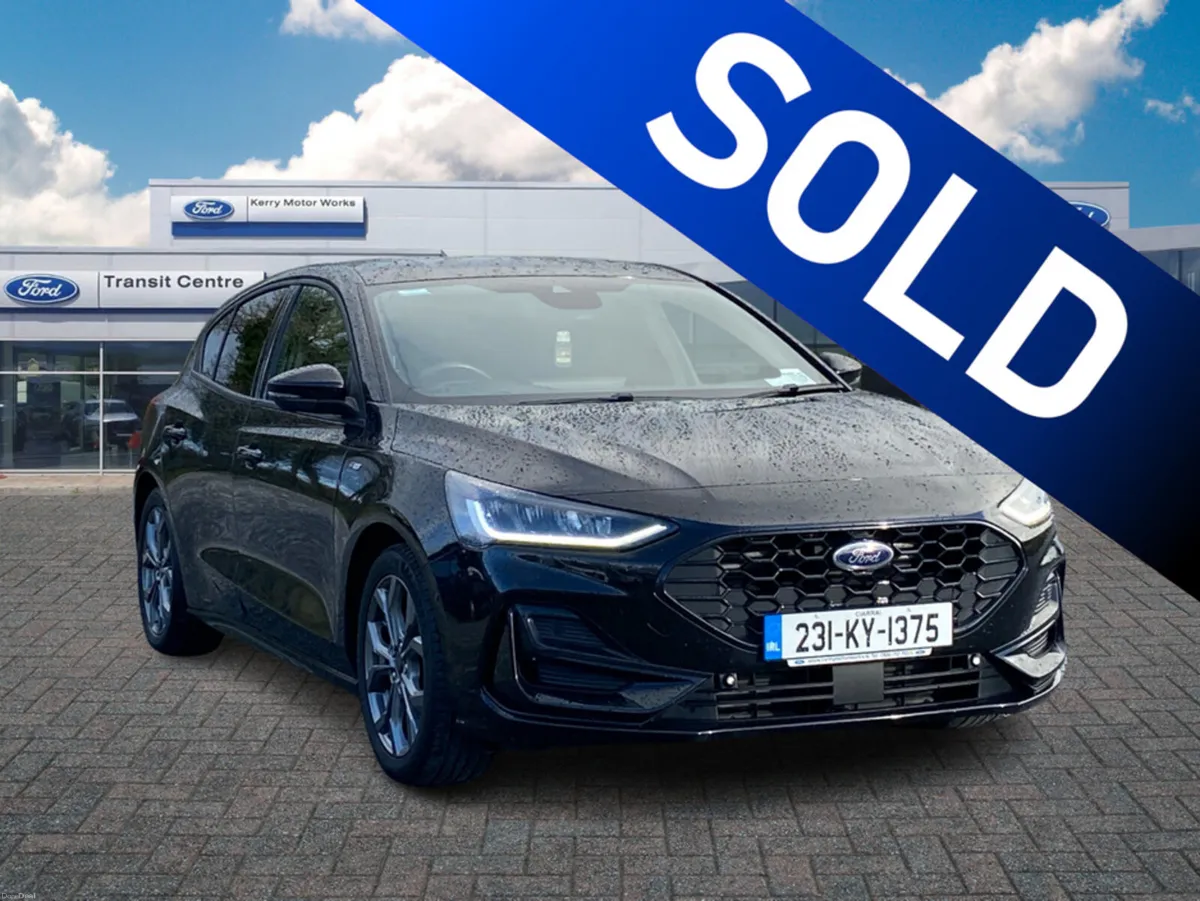 Ford Focus ST-Line 1.0 125BHP... Camera - Image 1