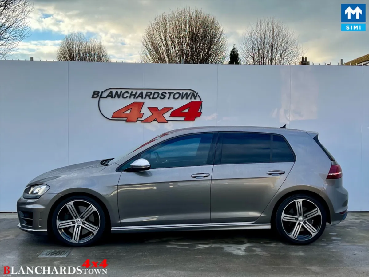 Volkswagen Golf 2.0 R 4MOTION 300BHP AUTO - Image 3