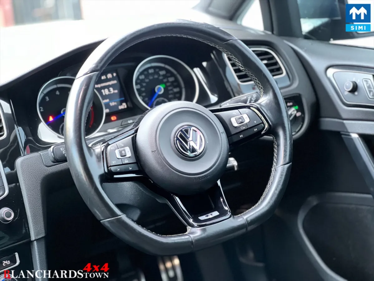 Volkswagen Golf 2.0 R 4MOTION 300PS 5DR A AUTO - Image 2
