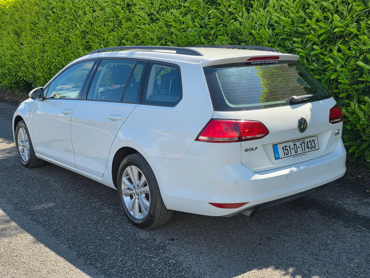 2015 Volkswagen Golf Estate 1.6 TDI Bluemotion - Image 4