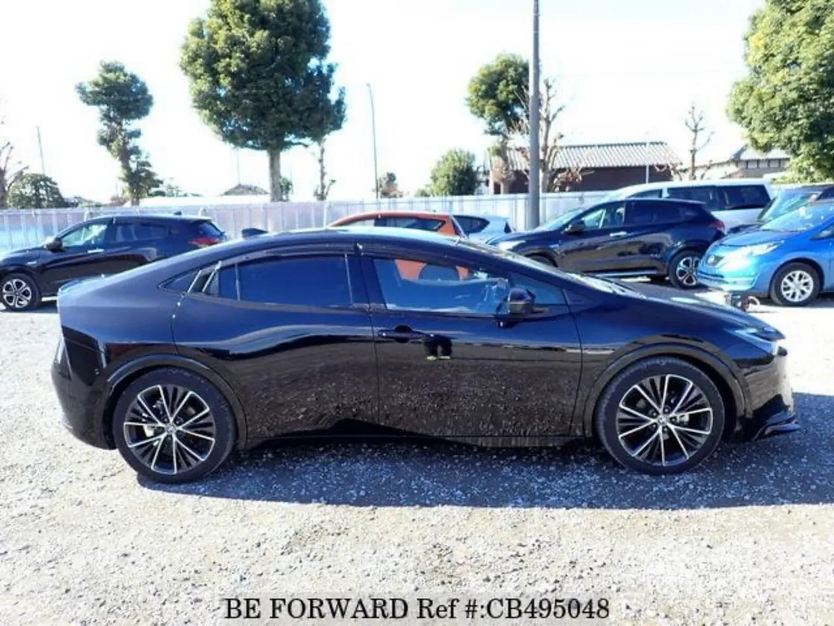 TOYOTA PRIUS 2024 ||Z Package|| Top of the Range - Image 2