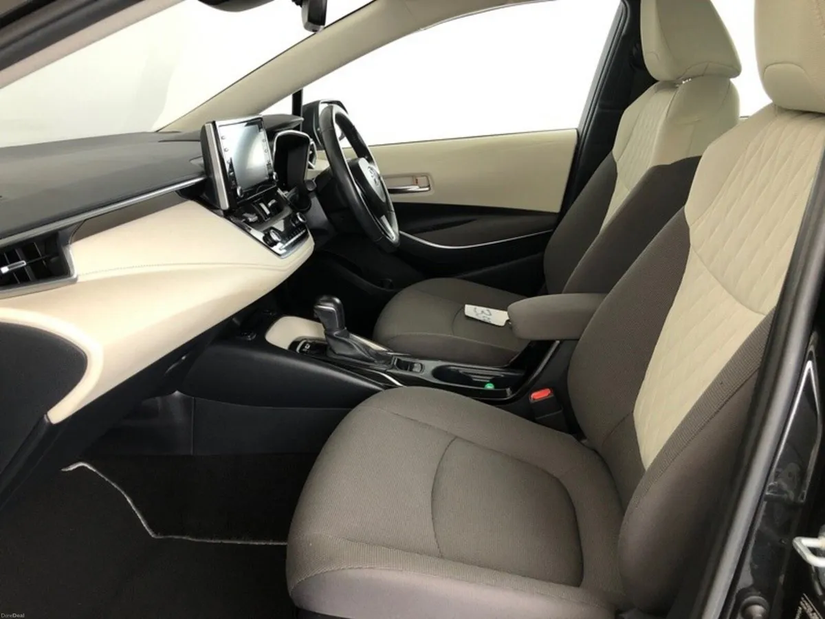 Toyota Corolla COROLLA HYB LUNA SPORT SA - Image 6