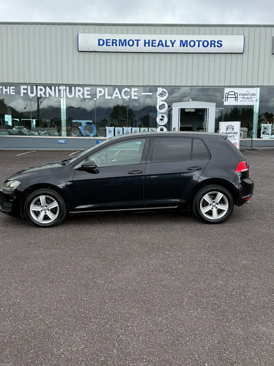 Volkswagen Golf 2013 - Image 1