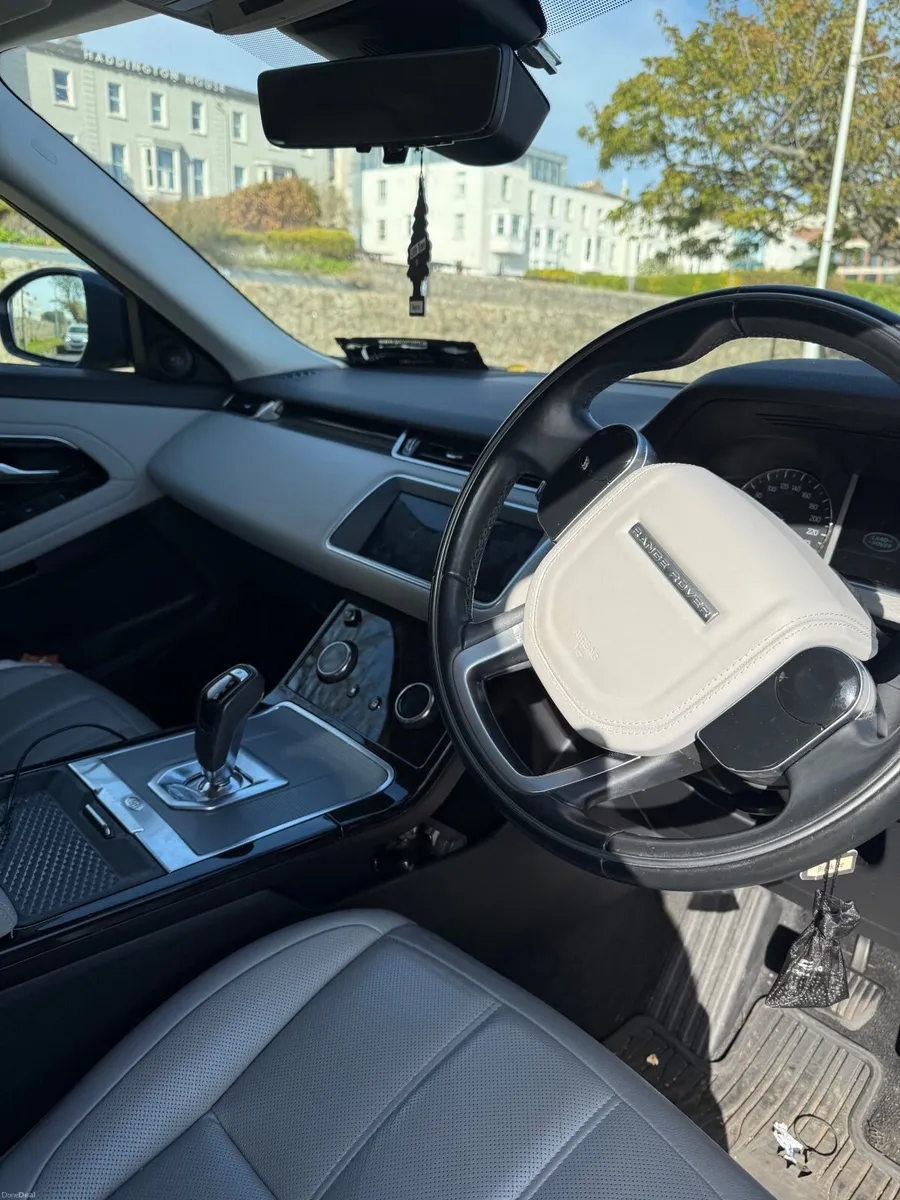 Land Rover Range Rover Evoque 192 - Newer Model - Image 3