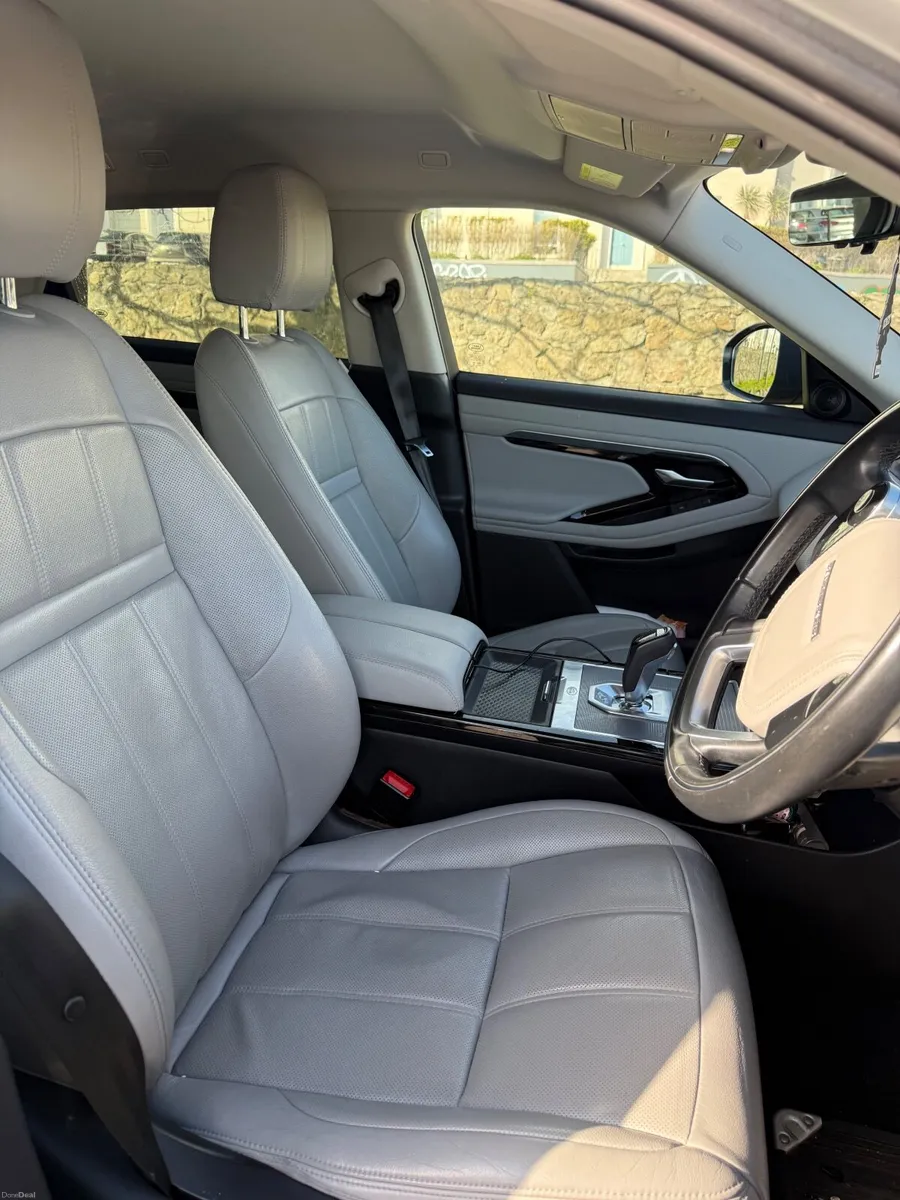 Land Rover Range Rover Evoque 192 - Newer Model - Image 5