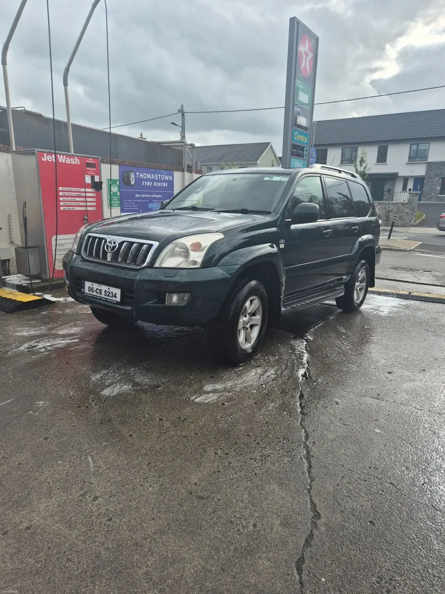 Toyota Land Cruiser 2006 - Image 1
