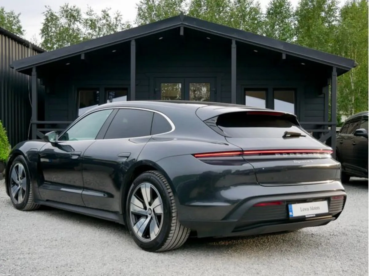 Porsche Taycan 4S SPORT TURISMO, HIGH SPEC, 530BHP - Image 4