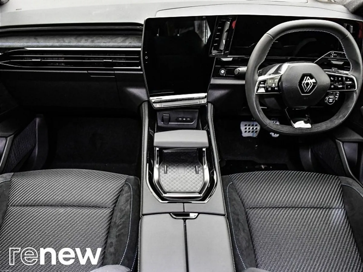 Renault Austral Techno Esprit Alpine E-Tech Full H - Image 2