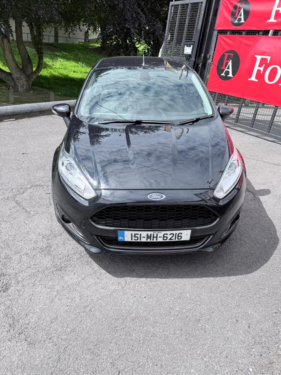 Ford Fiesta 1.0 Petrol Low Miles New NCT - Image 3