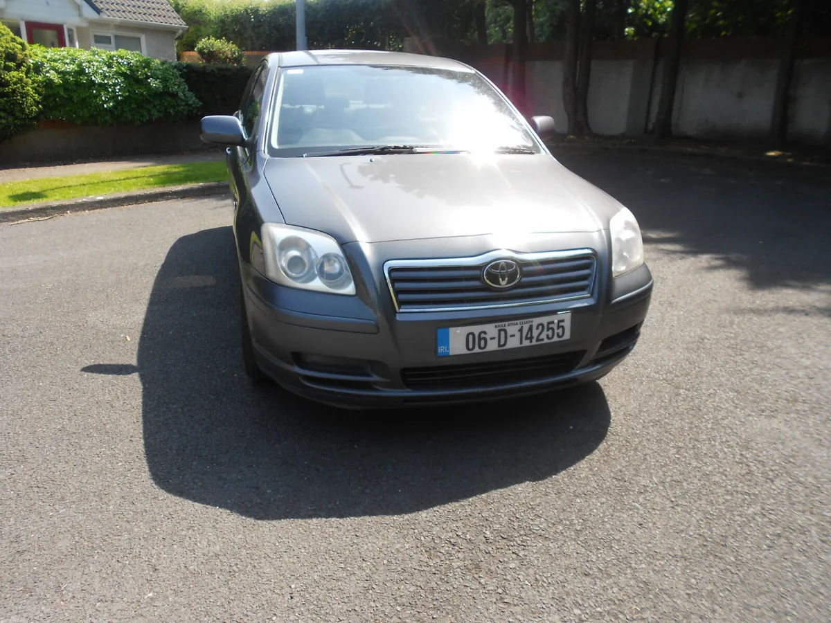 Toyota Avensis 2006 - Image 2