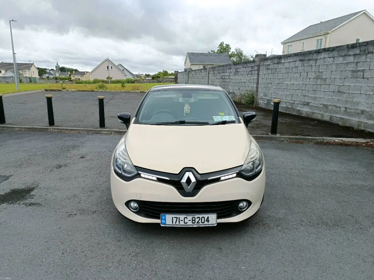 Renault Clio - Image 1