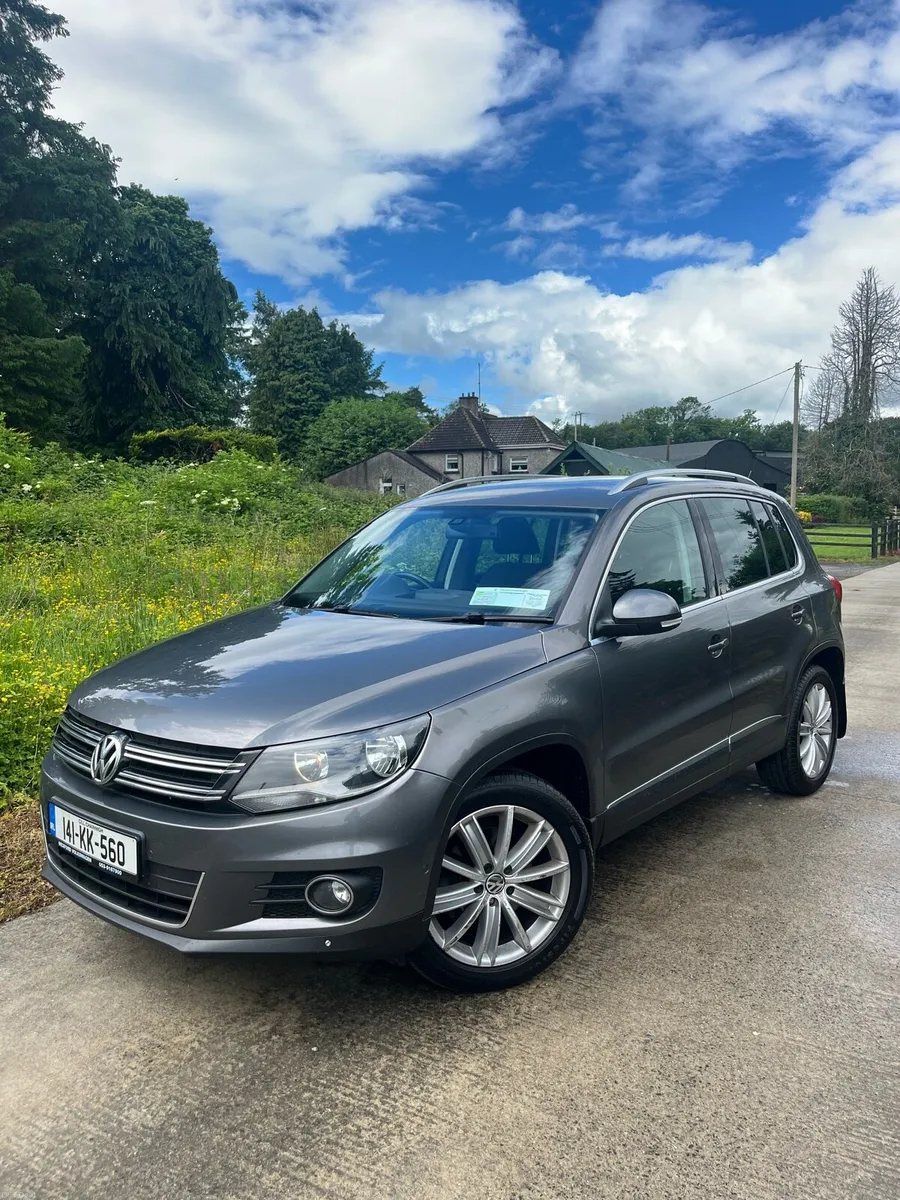 2014 Volkswagen Tiguan 2.0L Sport - Image 2