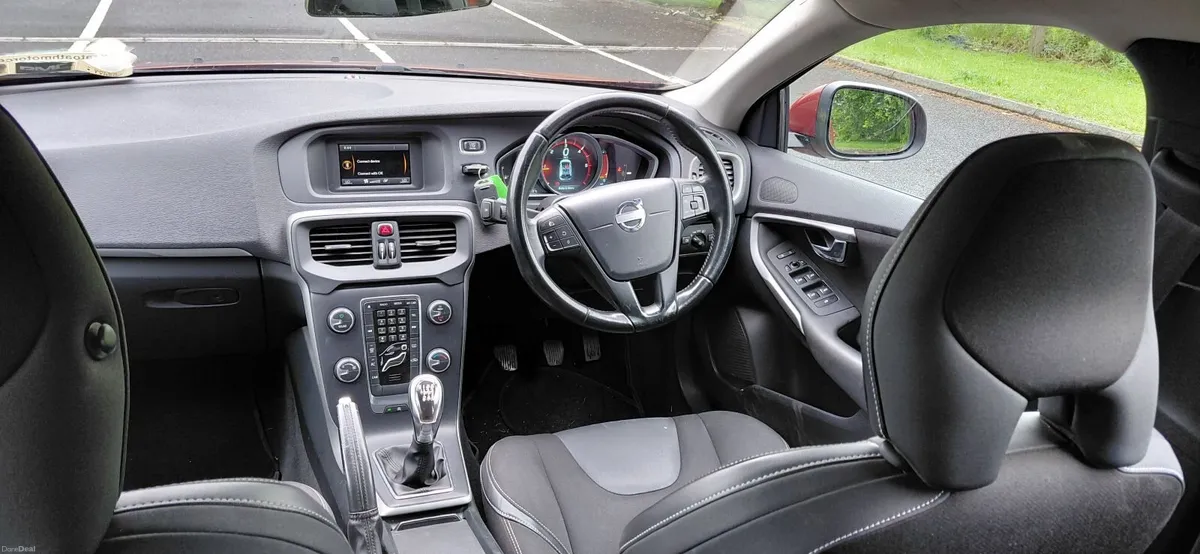 Volvo V40 2014 New Nct - Image 2