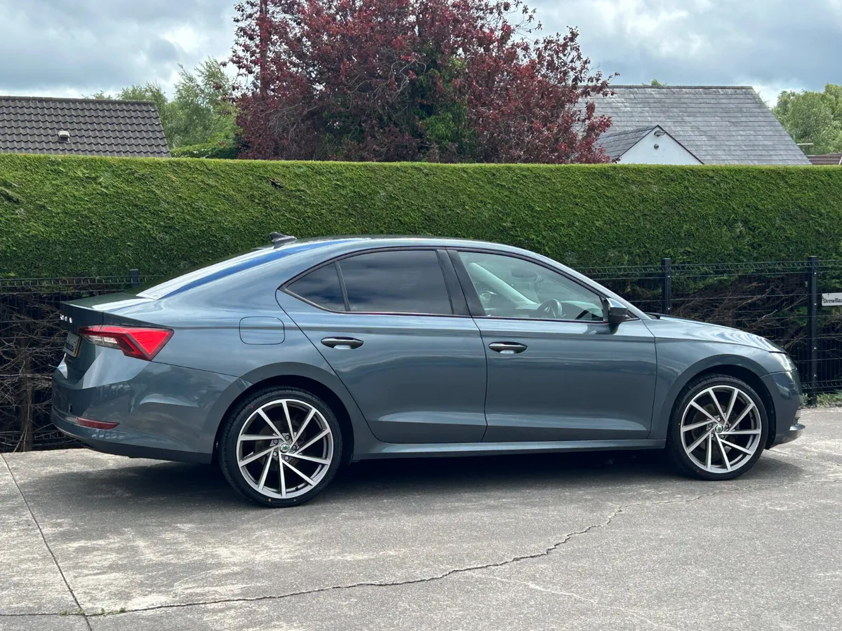 2022 Skoda Octavia 1.5 tsi SE Tec   €19995 inc Vrt - Image 4