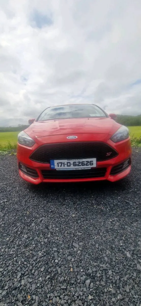 2017 Ford Focus ST - Image 1