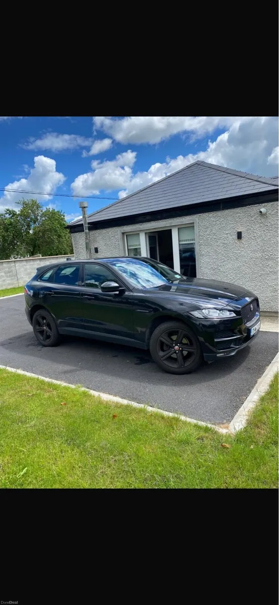 Jaguar f pace - Image 2