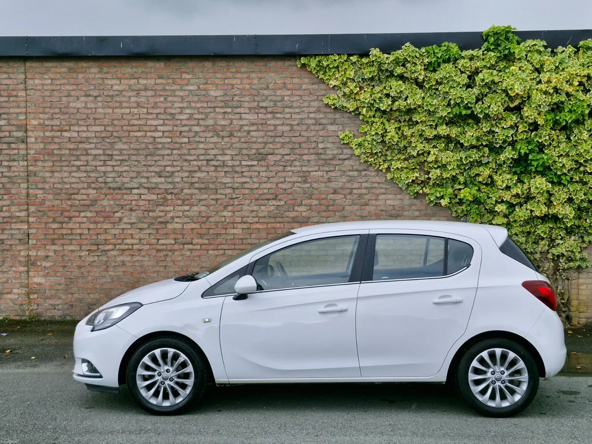 Opel Corsa CORSA 1.4  HIGH SPEC FINANCE AVAILABLE - Image 2