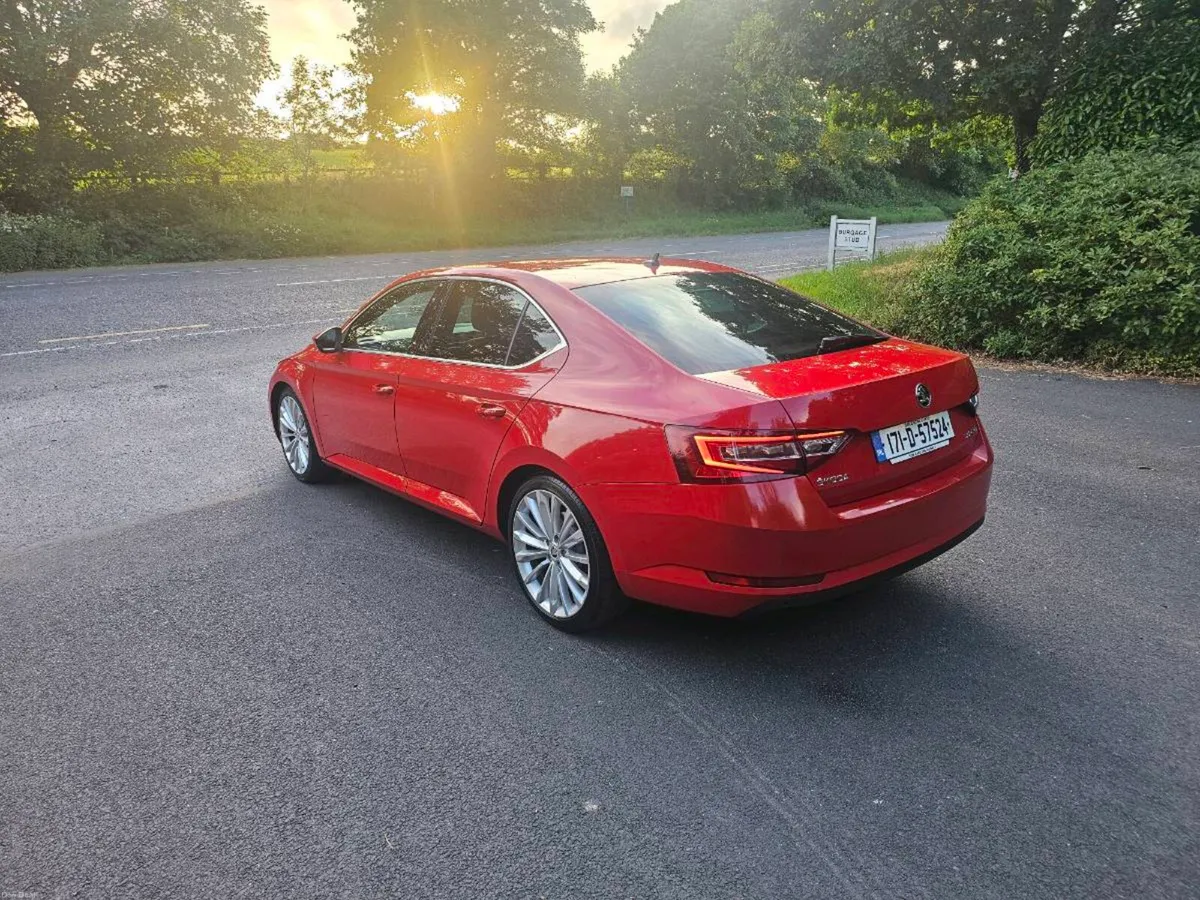 🔥 2017 Skoda Superb 2.0 DSG Executive 🔥 - Image 3