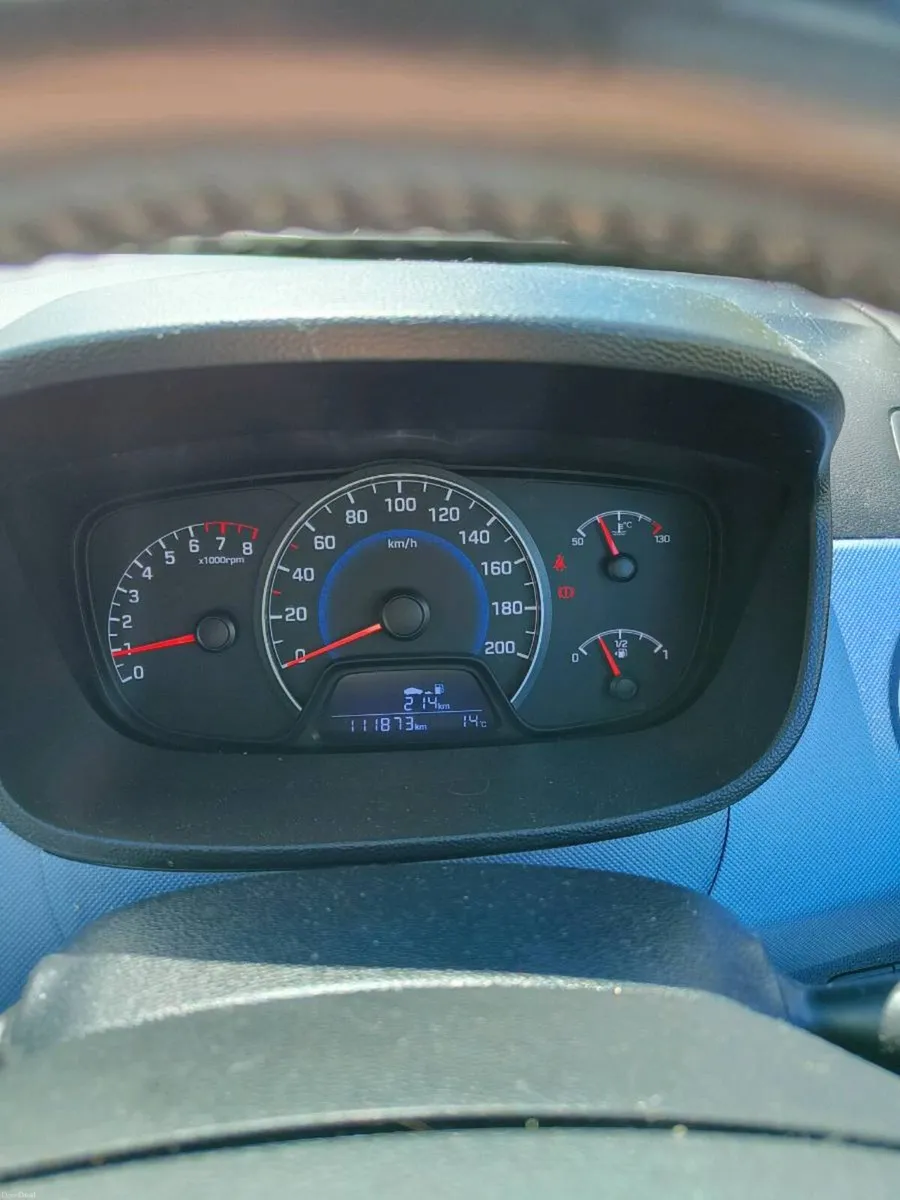 Hyundai I10 Deluxe 2016 - Image 3