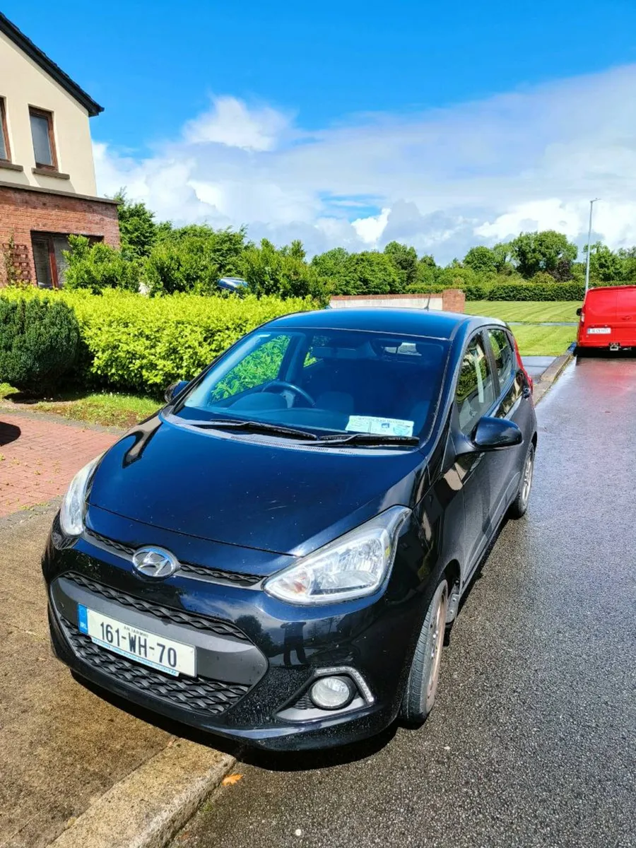 Hyundai I10 Deluxe 2016 - Image 1