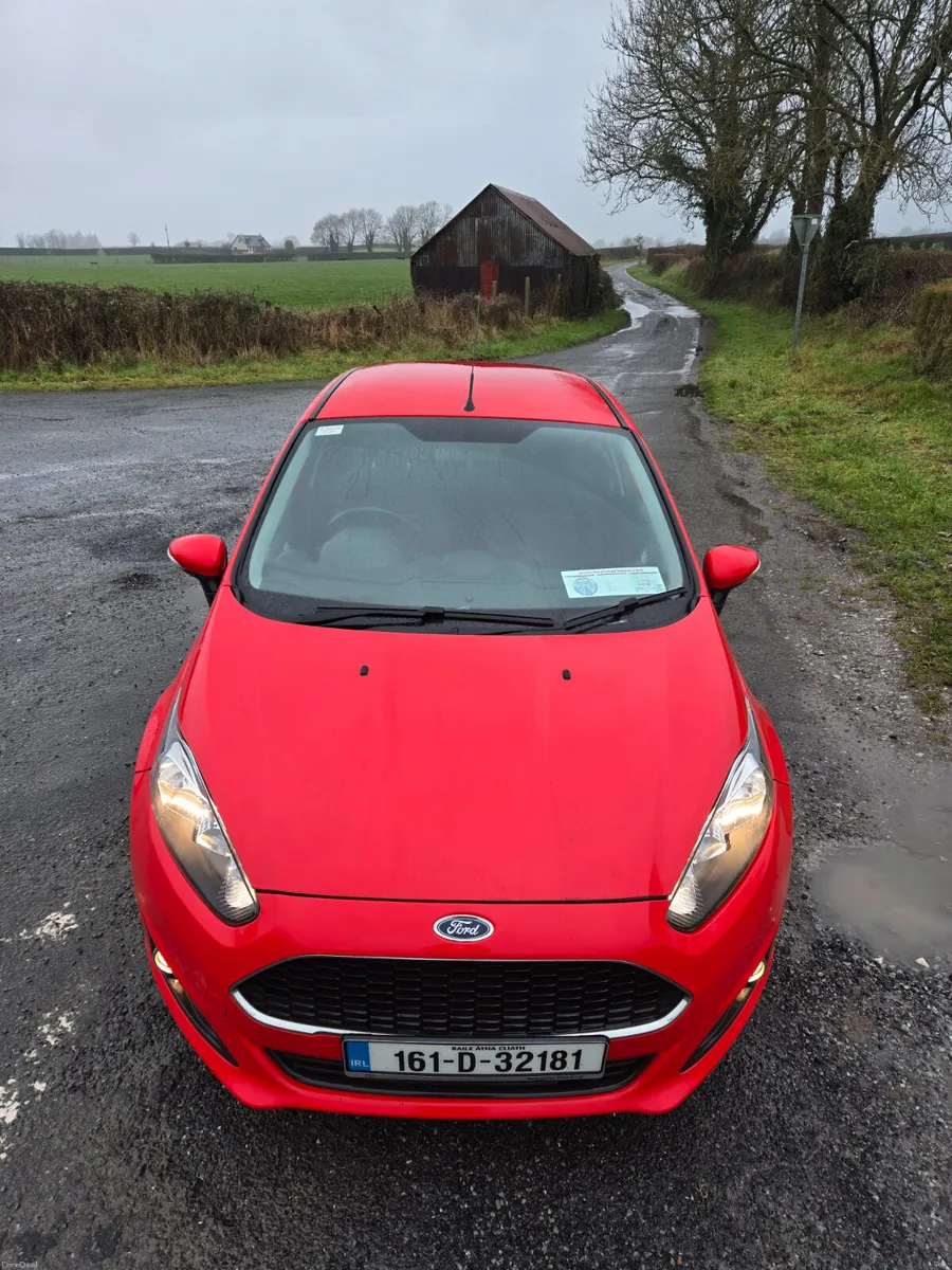 Ford Fiesta Zetec 2016 1.2 petrol - Image 2