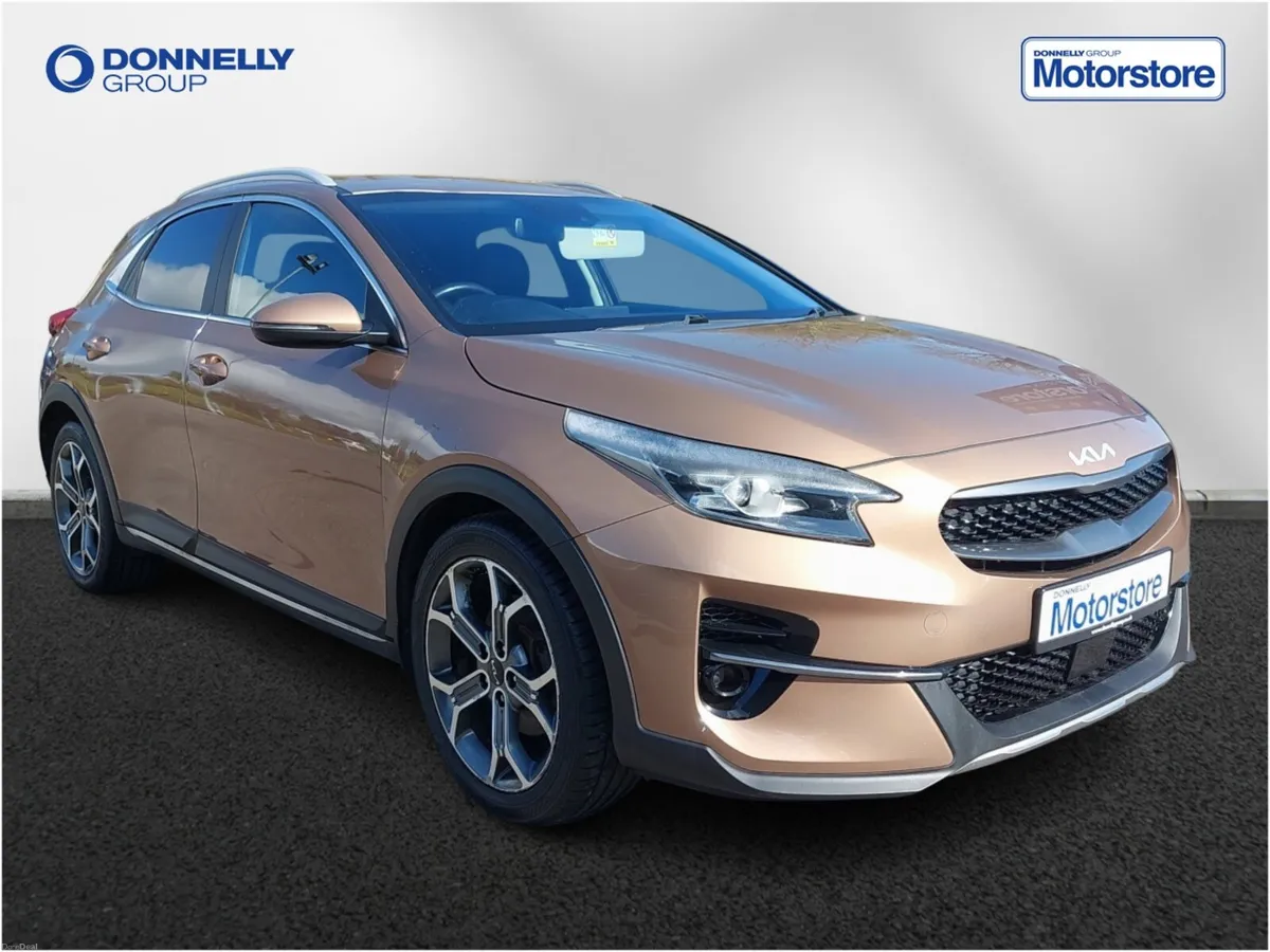 Kia ceed Hatchback 3 - Image 1