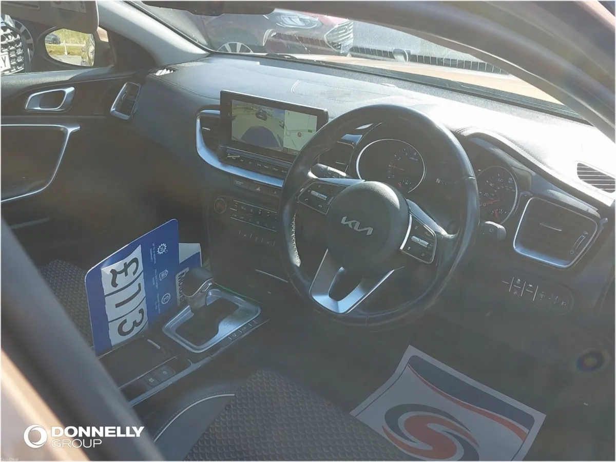 Kia ceed Hatchback 3 - Image 4