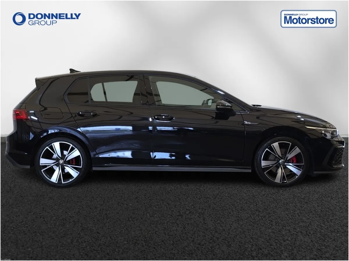 Volkswagen Golf Diesel Hatchback GTD - Image 3