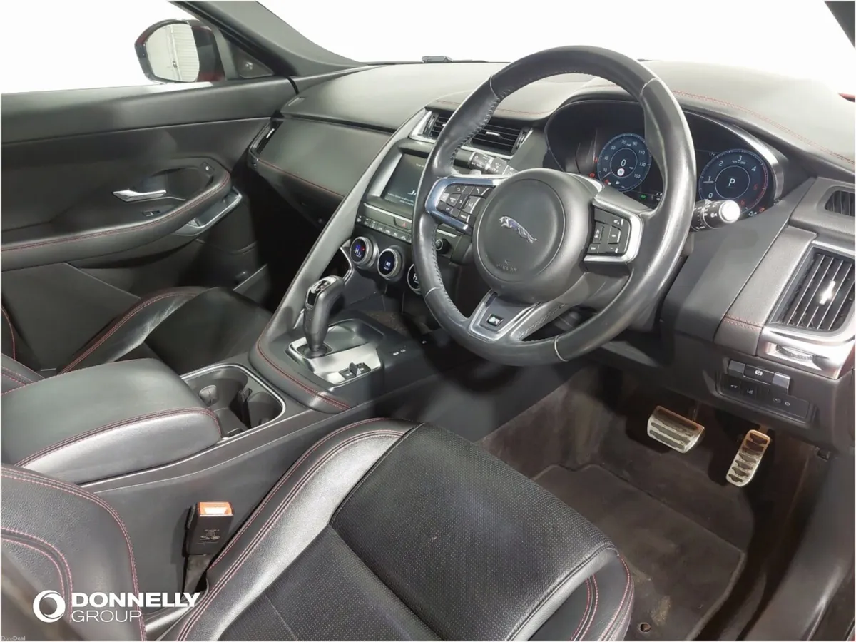 Jaguar E-pace Estate Special Editions Chequered Fl - Image 4