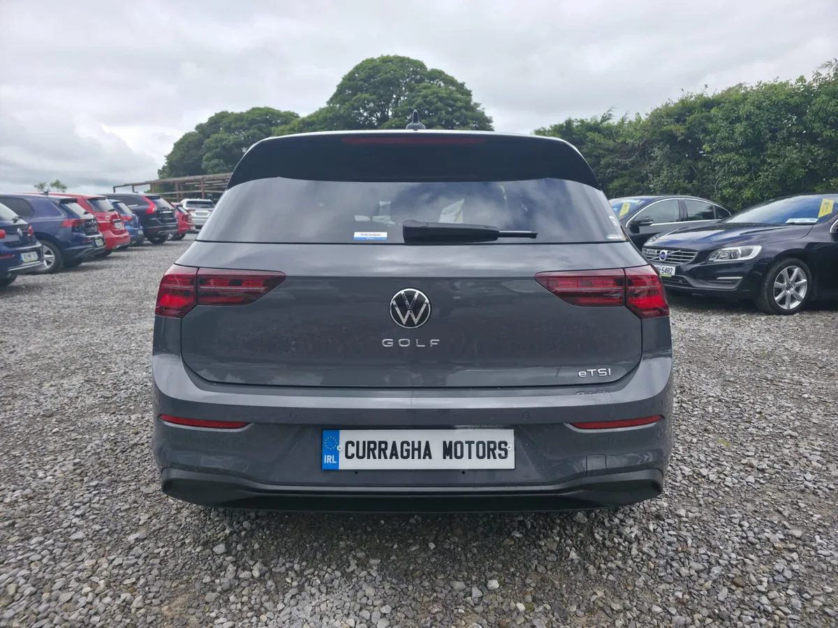 2022 Volkswagen Golf eTSI - Image 4