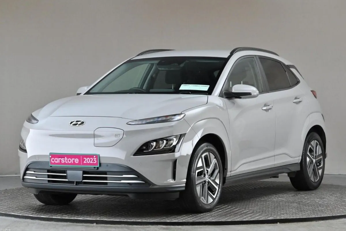 Hyundai KONA EV PREMIUM - Image 3