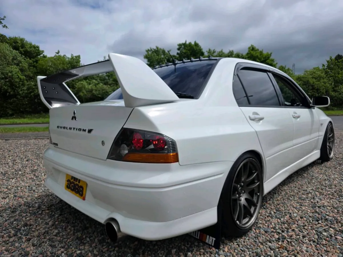 MITSUBISHI EVO 7 - Image 1