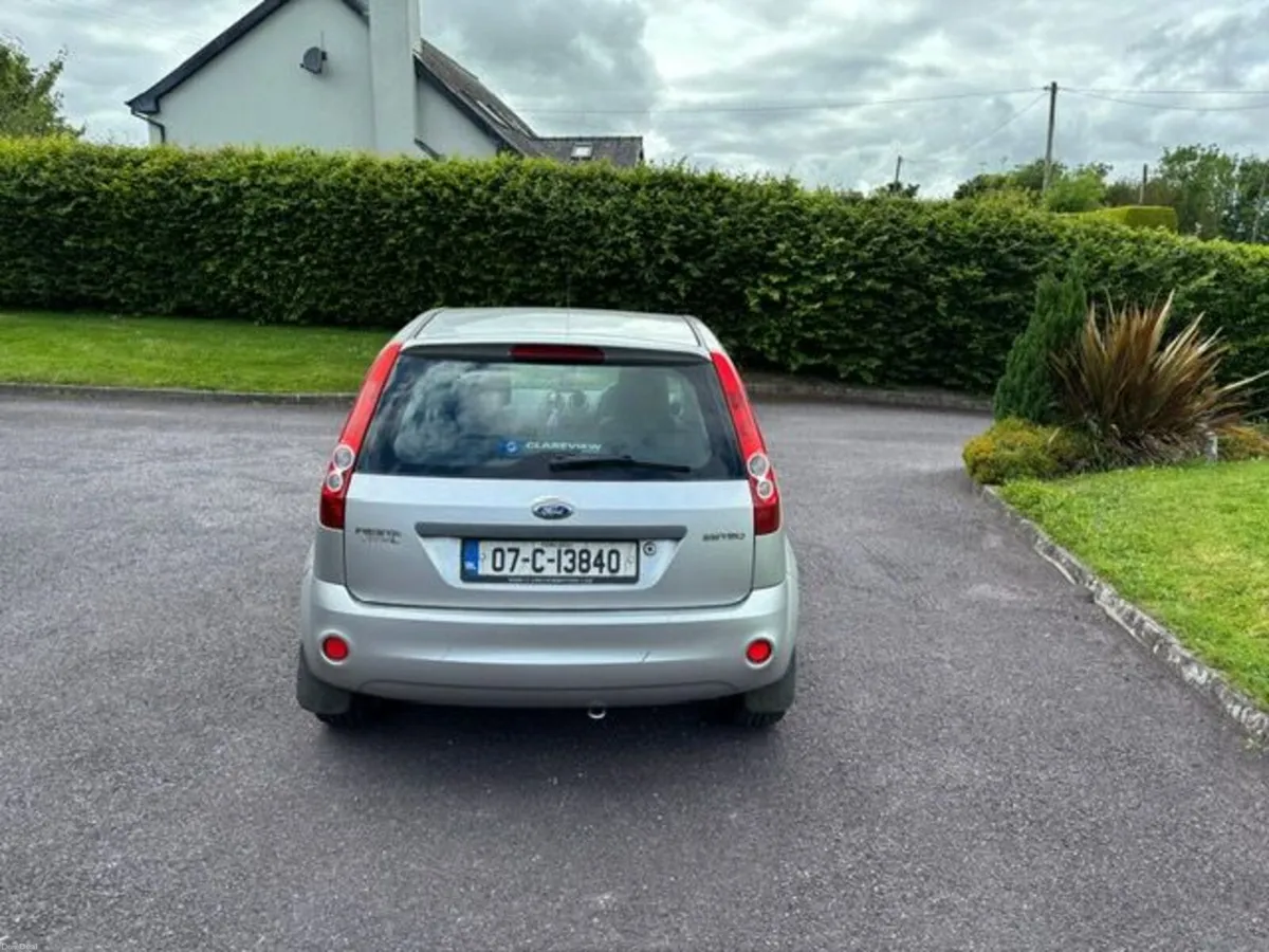 Ford Fiesta 2007 - Image 2