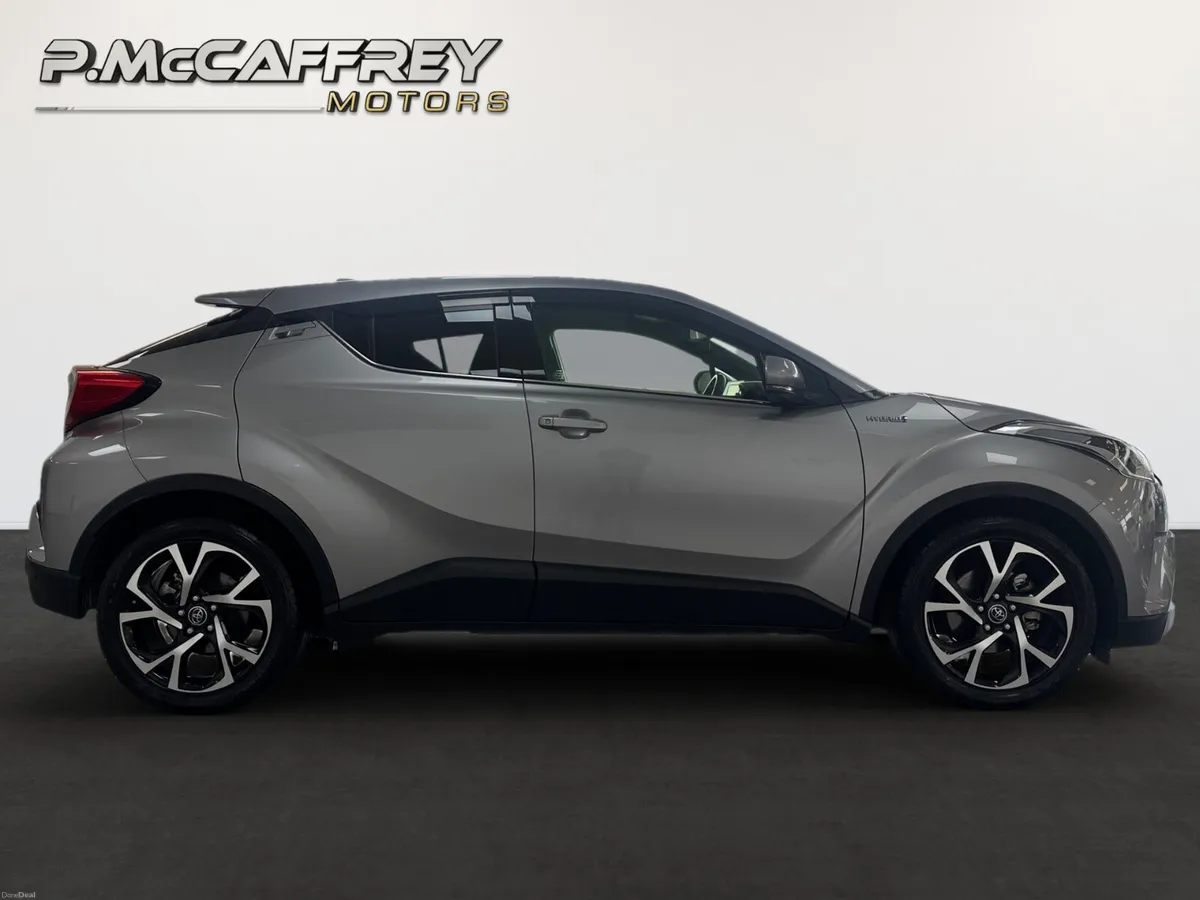 2017 Toyota C-HR Luna Sport Leather Reversing Came - Image 4