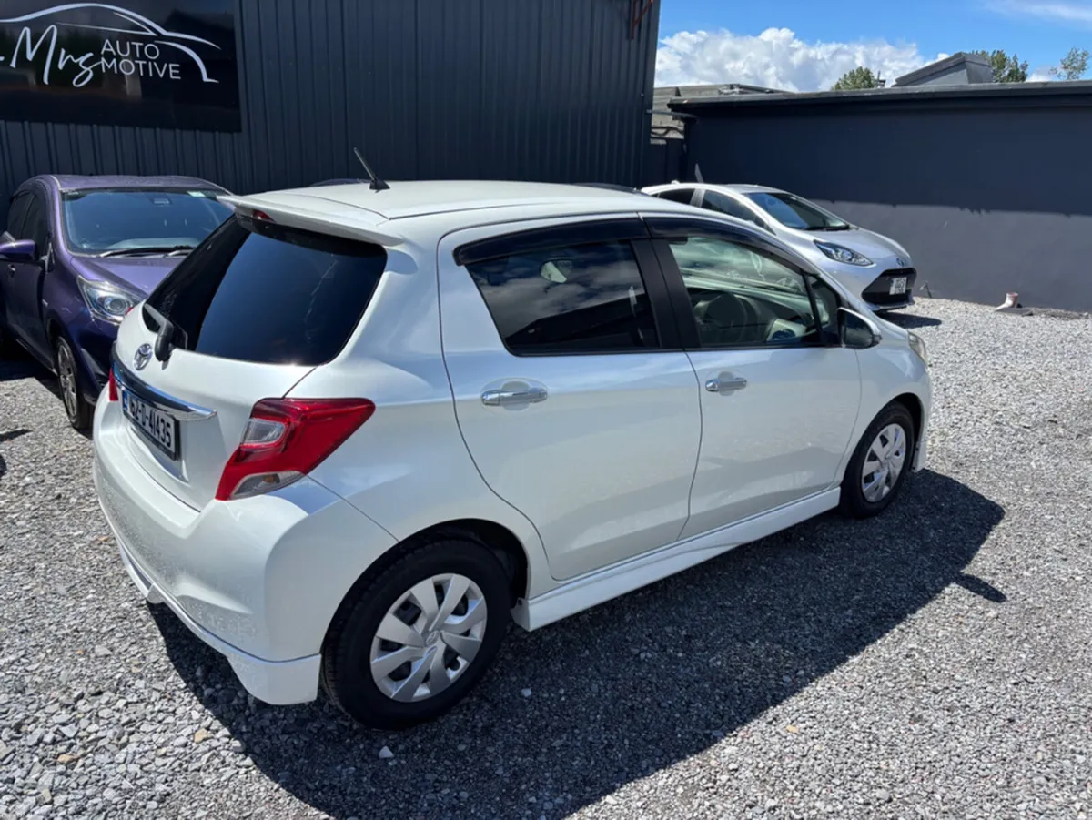 Toyota Vitz NSP130 5DR AUTO - Image 3