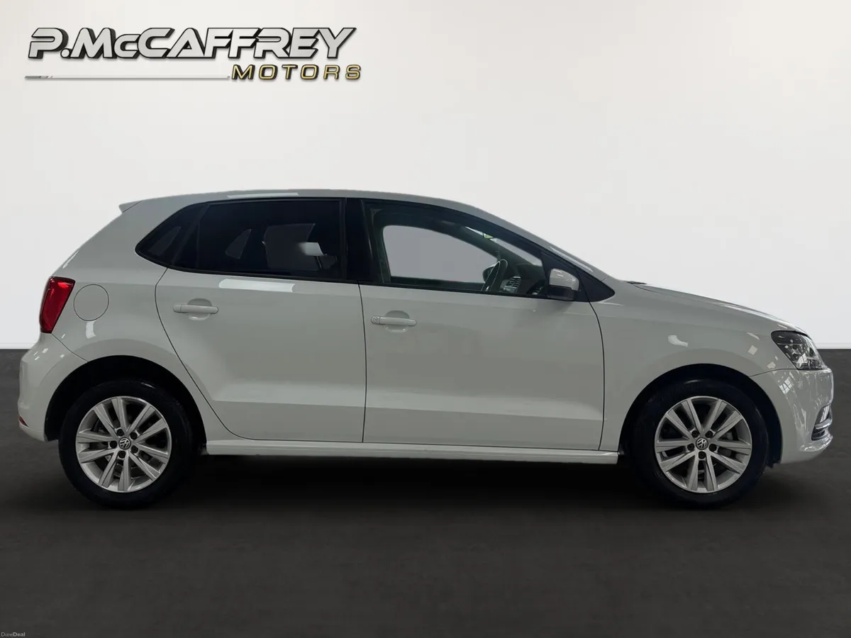 2017 VOLKSWAGEN POLO 1.2 TSI COMFORTLINE AUTO - Image 4