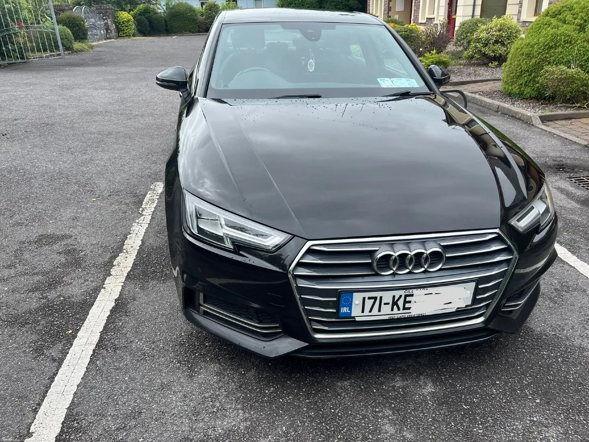 Audi A4 2017 - Image 2