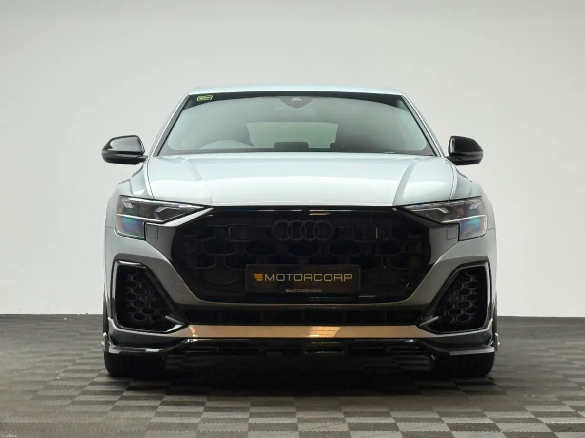 Audi Q8 BLACK EDITION 55 TFSI E QUATTRO - Image 2
