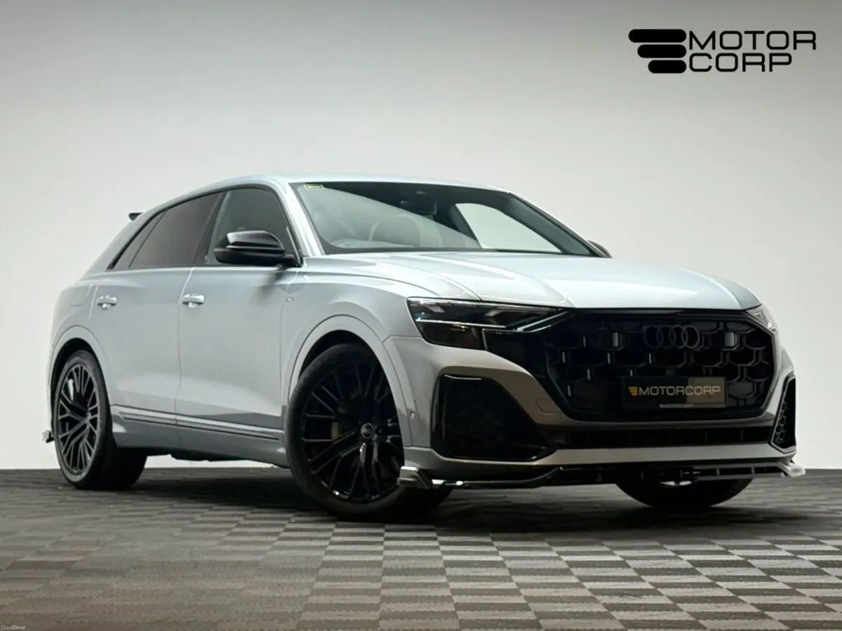 Audi Q8 BLACK EDITION 55 TFSI E QUATTRO - Image 1